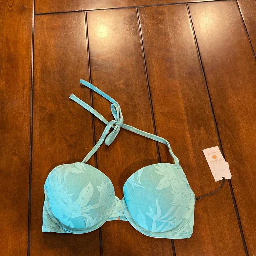 34C bikini top nwt•
